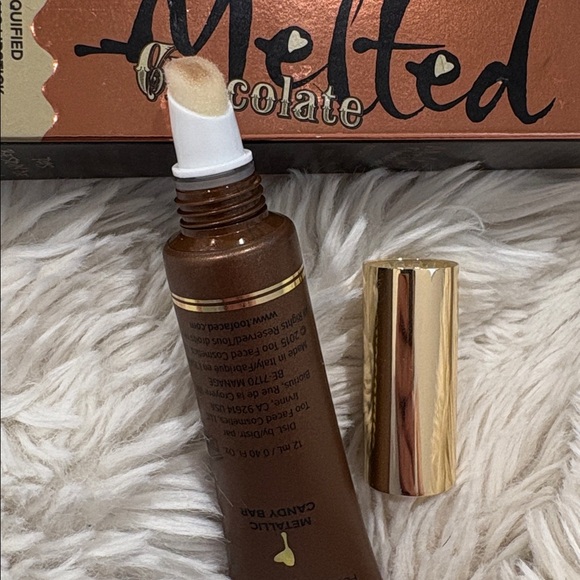 TOO FACED MELTED CHOCOLATE - Picture 2 of 4